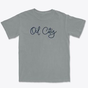Oil City Wisconsin Freestyle Premium Heavyweight T-shirt