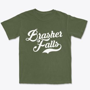 Brasher Falls New York Vintage Team Premium Heavyweight T-shirt