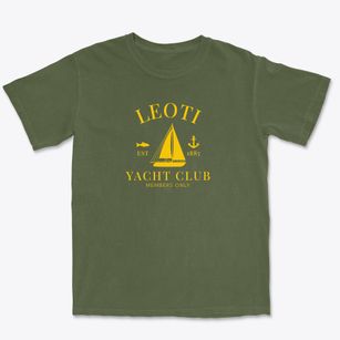 Leoti Kansas Yacht Club Premium Heavyweight T-shirt