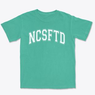 North Carolina School For The Deaf Varsity Arch Premium Heavyweight T-shirt