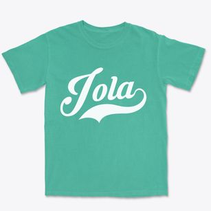 Iola Illinois Vintage Team Premium Heavyweight T-shirt