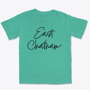 East Chatham New York Freestyle Premium Heavyweight T-shirt