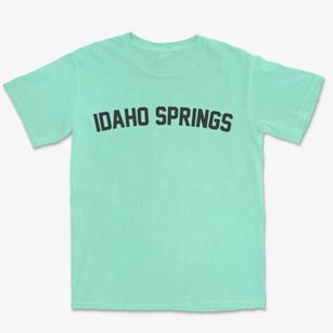Idaho Springs Colorado Classic Curve Premium Heavyweight T-shirt