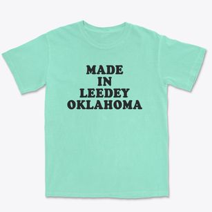 Leedey Oklahoma Classic 70s Premium Heavyweight T-shirt