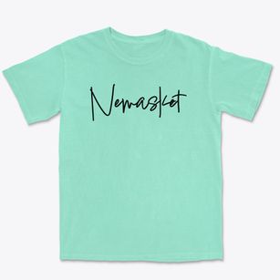 Nemasket Massachusetts Freestyle Premium Heavyweight T-shirt
