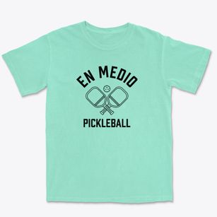 En Medio New Mexico Pickleball Premium Heavyweight T-shirt