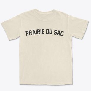 Prairie Du Sac Wisconsin Classic Curve Premium Heavyweight T-shirt
