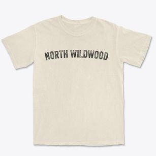 North Wildwood New Jersey Timeless Retro Premium Heavyweight T-shirt
