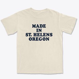 St. Helens Oregon Classic 70s Premium Heavyweight T-shirt