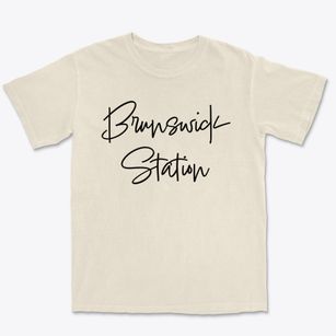 Brunswick Station Maine Freestyle Premium Heavyweight T-shirt