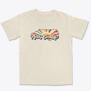  North Carolina Retro Art Premium Heavyweight T-shirt