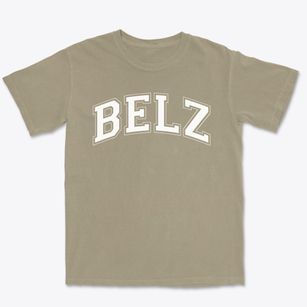 Belz Academy Varsity Arch Premium Heavyweight T-shirt