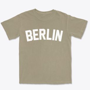 Berlin Maryland Classic Curve Premium Heavyweight T-shirt