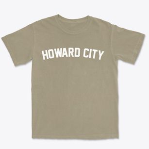 Howard City Nebraska Classic Curve Premium Heavyweight T-shirt