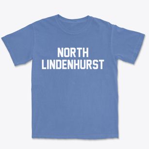 North Lindenhurst New York Classic Block Premium Heavyweight T-shirt