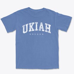 Ukiah Oregon Urban Vibe Premium Heavyweight T-shirt