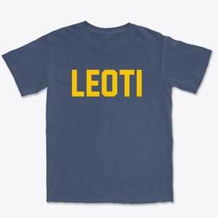 Leoti Kansas Classic Block Premium Heavyweight T-shirt