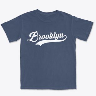 Brooklyn New York Vintage Team Premium Heavyweight T-shirt