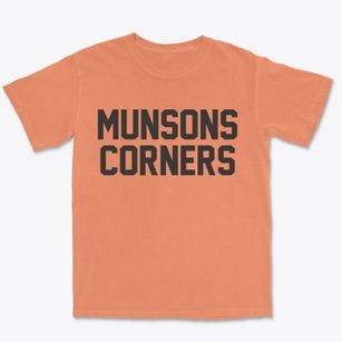 Munsons Corners New York Classic Block Premium Heavyweight T-shirt