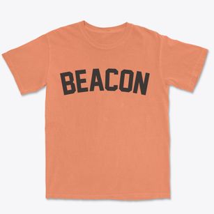 Beacon Iowa Classic Curve Premium Heavyweight T-shirt