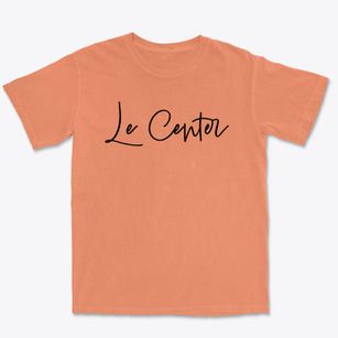 Le Center Minnesota Freestyle Premium Heavyweight T-shirt