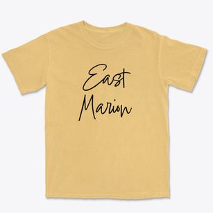 East Marion New York Freestyle Premium Heavyweight T-shirt