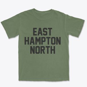 East Hampton North New York Classic Block Premium Heavyweight T-shirt