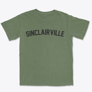 Sinclairville New York Classic Curve Premium Heavyweight T-shirt