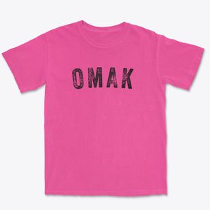 Omak Washington Timeless Retro Premium Heavyweight T-shirt