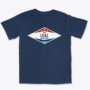 Leal North Dakota Diamond Star Premium Heavyweight T-shirt