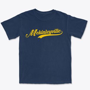 Mckinleyville California Vintage Team Premium Heavyweight T-shirt