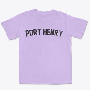 Port Henry New York Classic Curve Premium Heavyweight T-shirt