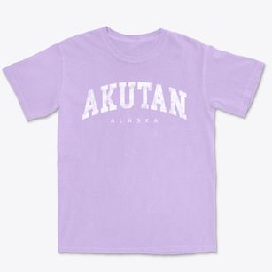Akutan Alaska Urban Vibe Premium Heavyweight T-shirt