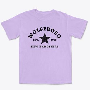 Wolfeboro New Hampshire Star Premium Heavyweight T-shirt