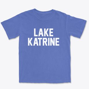 Lake Katrine New York Classic Block Premium Heavyweight T-shirt