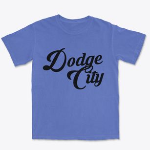 Dodge City Kansas Vintage Team Premium Heavyweight T-shirt