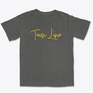 Town Line New York Freestyle Premium Heavyweight T-shirt