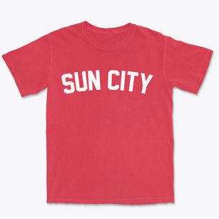 Sun City Kansas Classic Curve Premium Heavyweight T-shirt