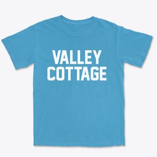Valley Cottage New York Classic Block Premium Heavyweight T-shirt