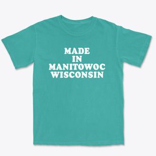 Manitowoc Wisconsin Classic 70s Premium Heavyweight T-shirt