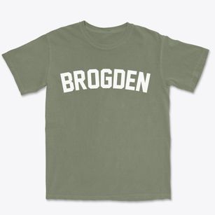 Brogden North Carolina Classic Curve Premium Heavyweight T-shirt