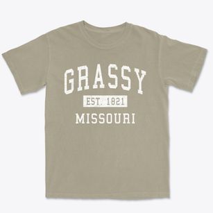 Grassy Missouri Classic Established Premium Heavyweight T-shirt