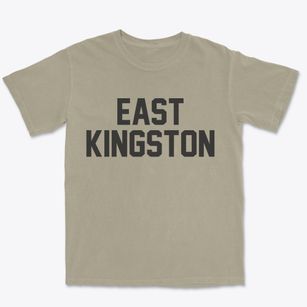 East Kingston New York Classic Block Premium Heavyweight T-shirt