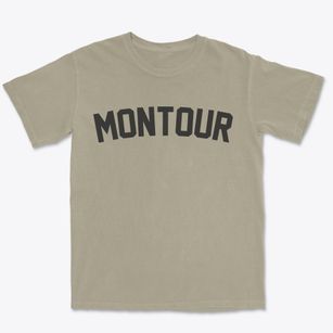 Montour Iowa Classic Curve Premium Heavyweight T-shirt