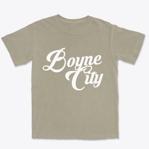 Boyne City Michigan Vintage Team Premium Heavyweight T-shirt
