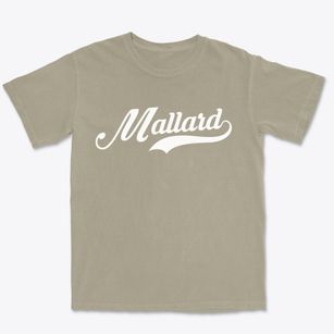 Mallard Iowa Vintage Team Premium Heavyweight T-shirt