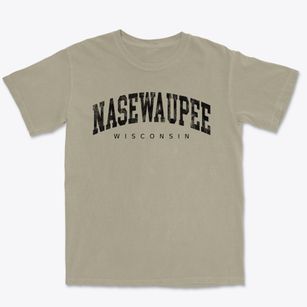 Nasewaupee Wisconsin Urban Vibe Premium Heavyweight T-shirt