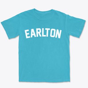 Earlton Kansas Classic Curve Premium Heavyweight T-shirt