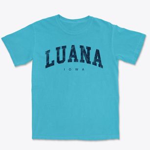 Luana Iowa Urban Vibe Premium Heavyweight T-shirt