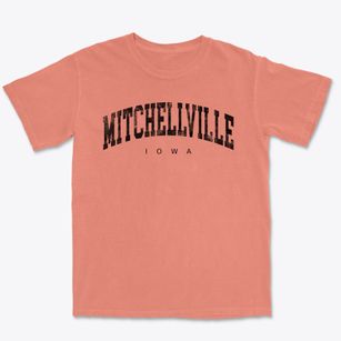 Mitchellville Iowa Urban Vibe Premium Heavyweight T-shirt